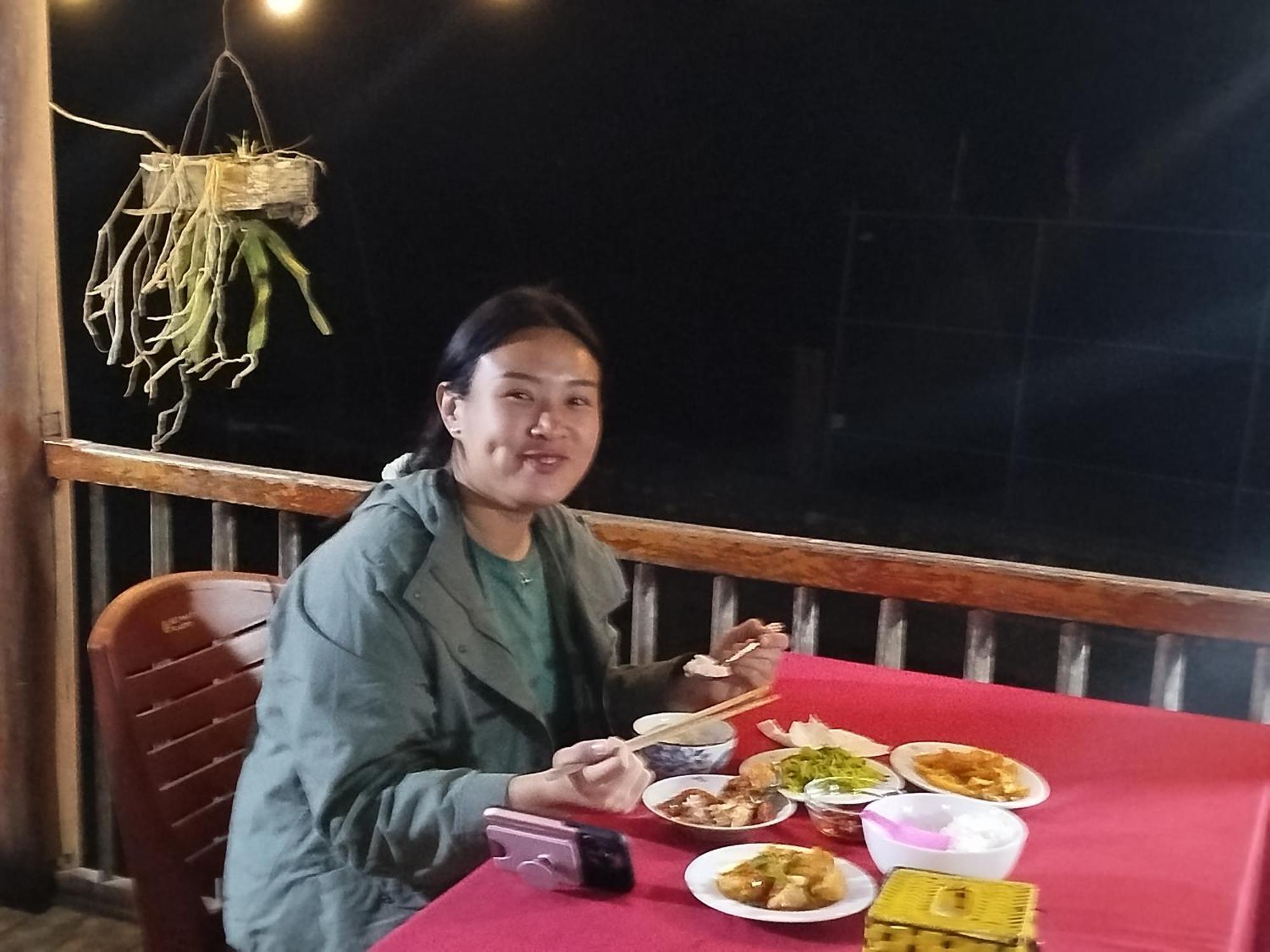 Tran Xuan Homestay Ba Be ภายนอก รูปภาพ